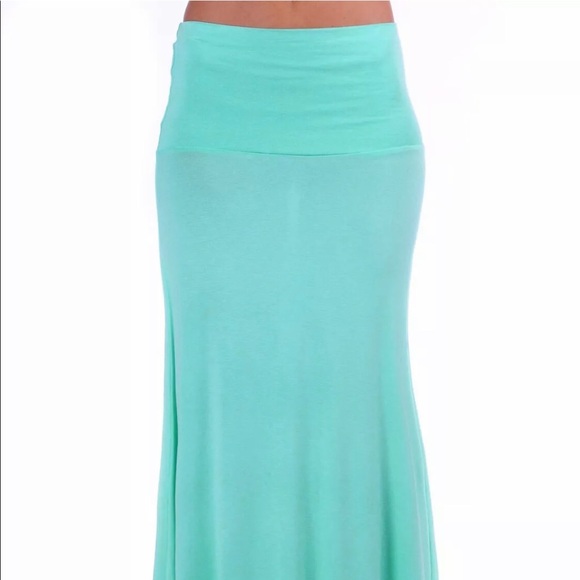 Dresses & Skirts - Women’s Seafoam Blue Long XL Maxi Skirt